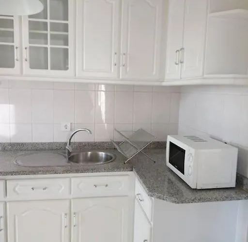 Lulapartment Iii דירה